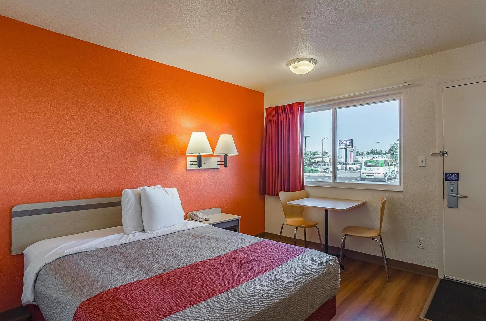Park Inn By Radisson, Cheyenne Exterior photo